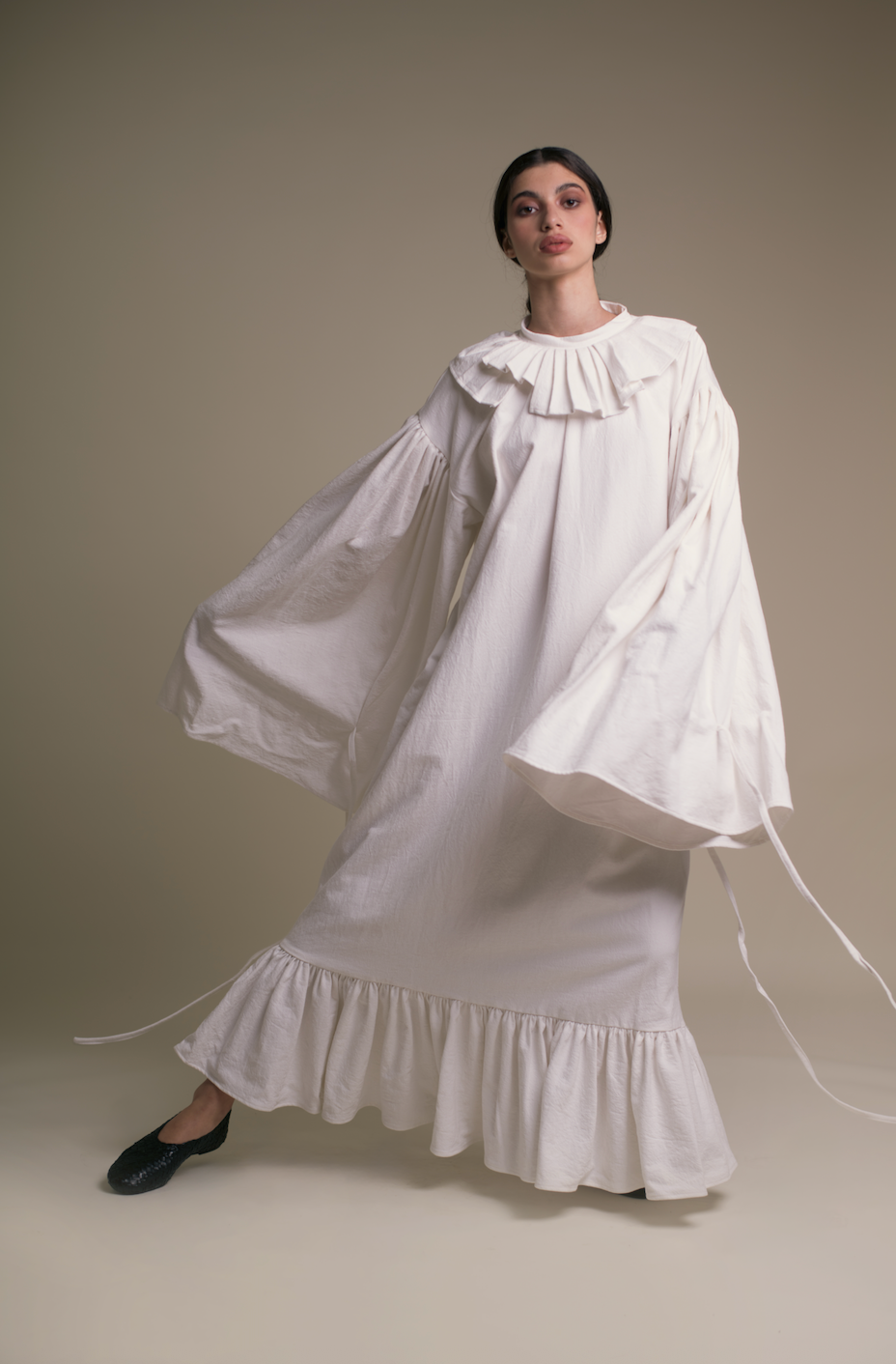 Pierrot. The dress.