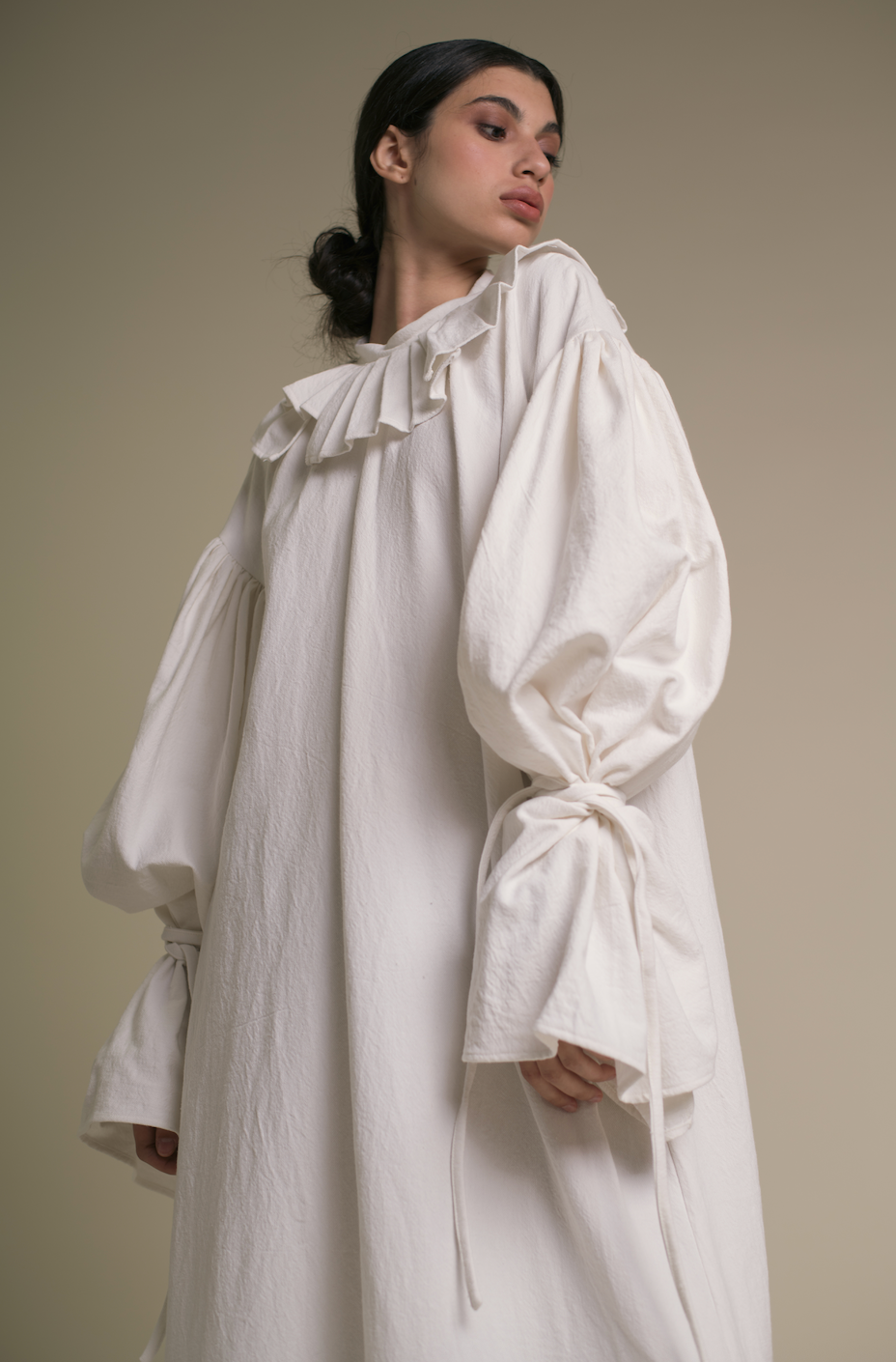 Pierrot. The dress.