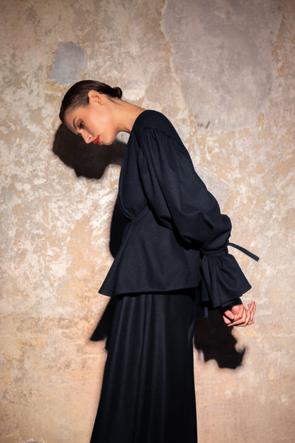 La chic and cool blouse