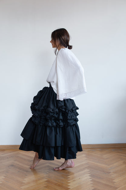 Stormy skirt with detachable ruffles