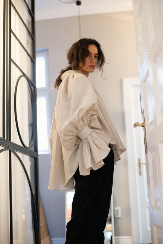 Hallow Blouse