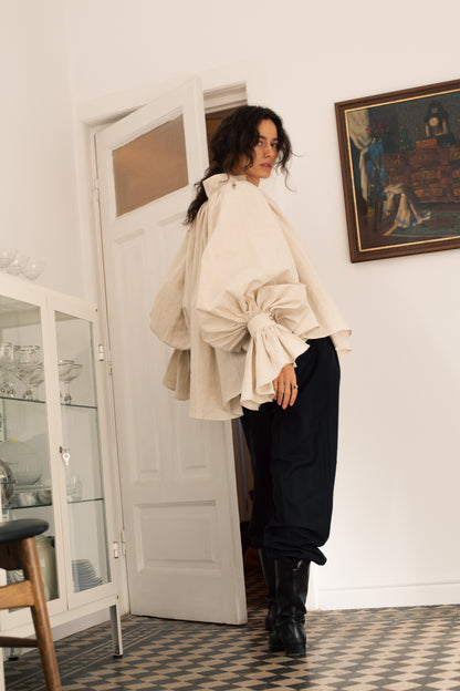 Hallow Blouse